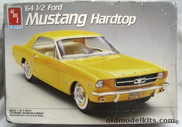 AMT 1/16 1964 1/2 Ford Mustang Hardtop, 6722 plastic model kit